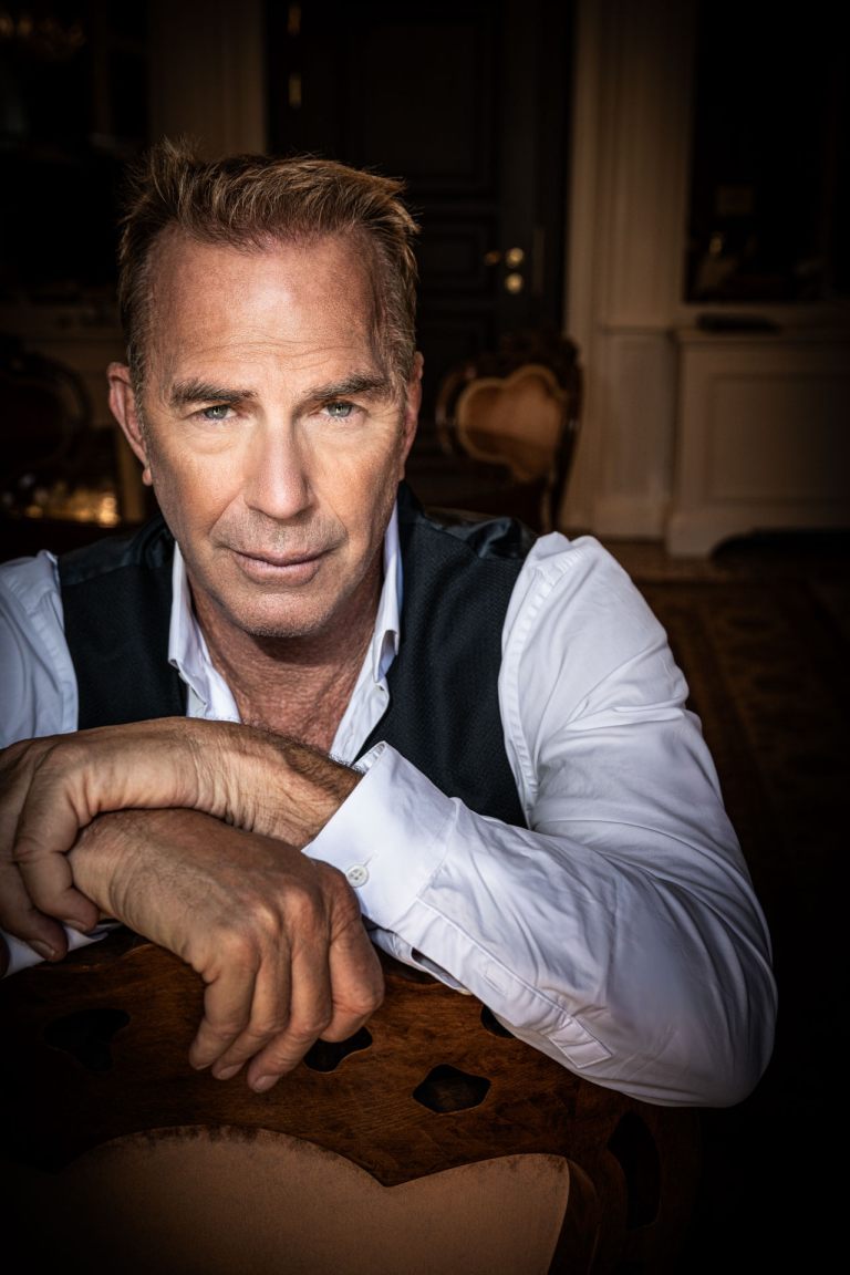 0002_Kevin_Costner_Venice_2024